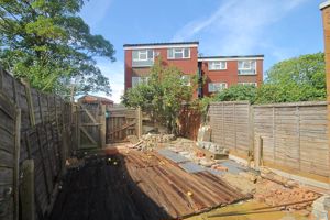 Photo 11- click for photo gallery